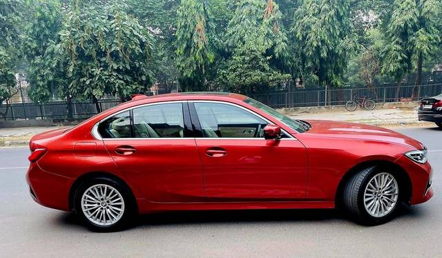 https://images10.gaadi.com/usedcar_image/4568451/original/e275483132e533b36481bf6b16175038.jpeg?imwidth=6401