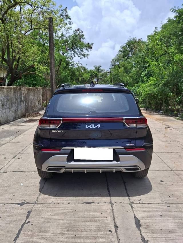 https://images10.gaadi.com/usedcar_image/4568459/original/processed_ad84259ee885168e96d96f6c2c8db331.jpg?imwidth=6402
