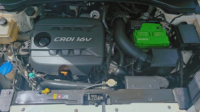 https://images10.gaadi.com/usedcar_image/4568462/original/f63163cdedf91c7b73ca58db45031be2.jpg?imwidth=6402