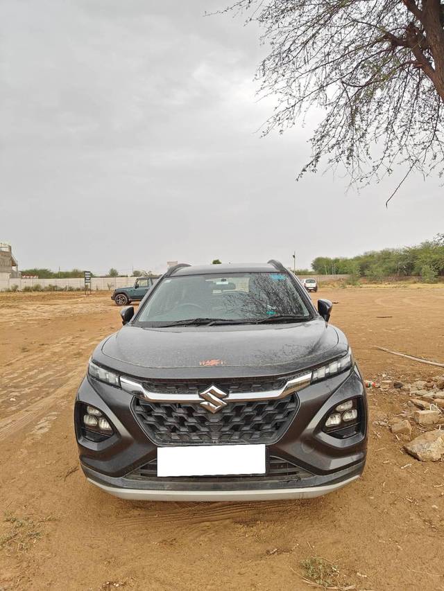 https://images10.gaadi.com/usedcar_image/4568525/original/processed_c2e6bdd3-ead4-4322-a34c-1b704995cea0.jpg?imwidth=6401
