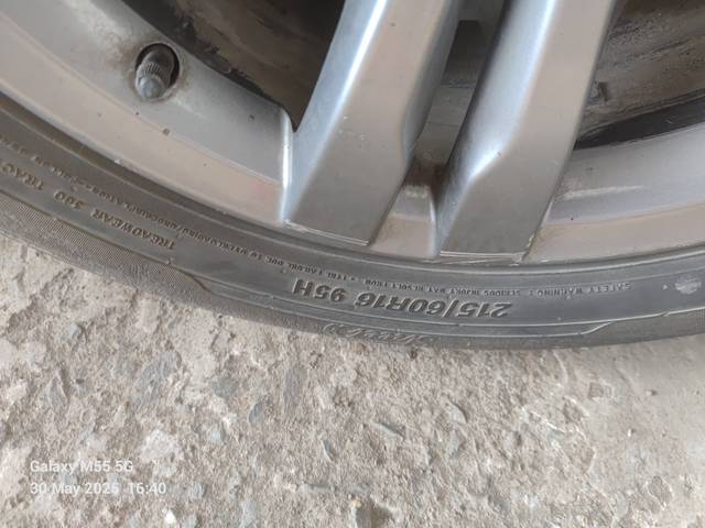 https://images10.gaadi.com/usedcar_image/4568563/original/1eda314e8a95fb10833ca3d921f7ab3d.jpg?imwidth=6401