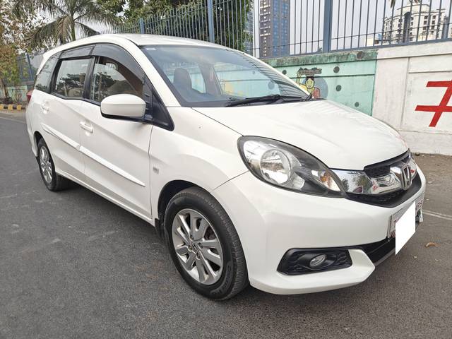 https://images10.gaadi.com/usedcar_image/4568583/original/processed_5f610ae16d61c16b765b4b10e163afb3.jpg?imwidth=6401