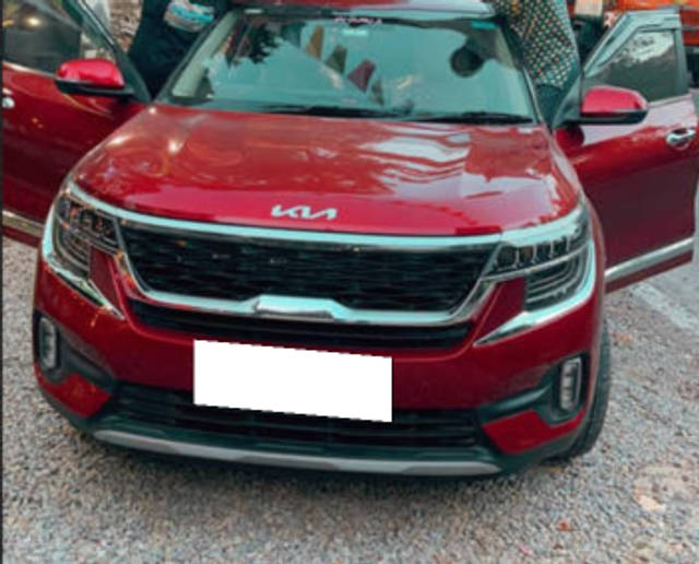 https://images10.gaadi.com/usedcar_image/4568616/original/processed_411bcdeb-4bdc-4277-864c-9249eee44f9f.png?imwidth=6401