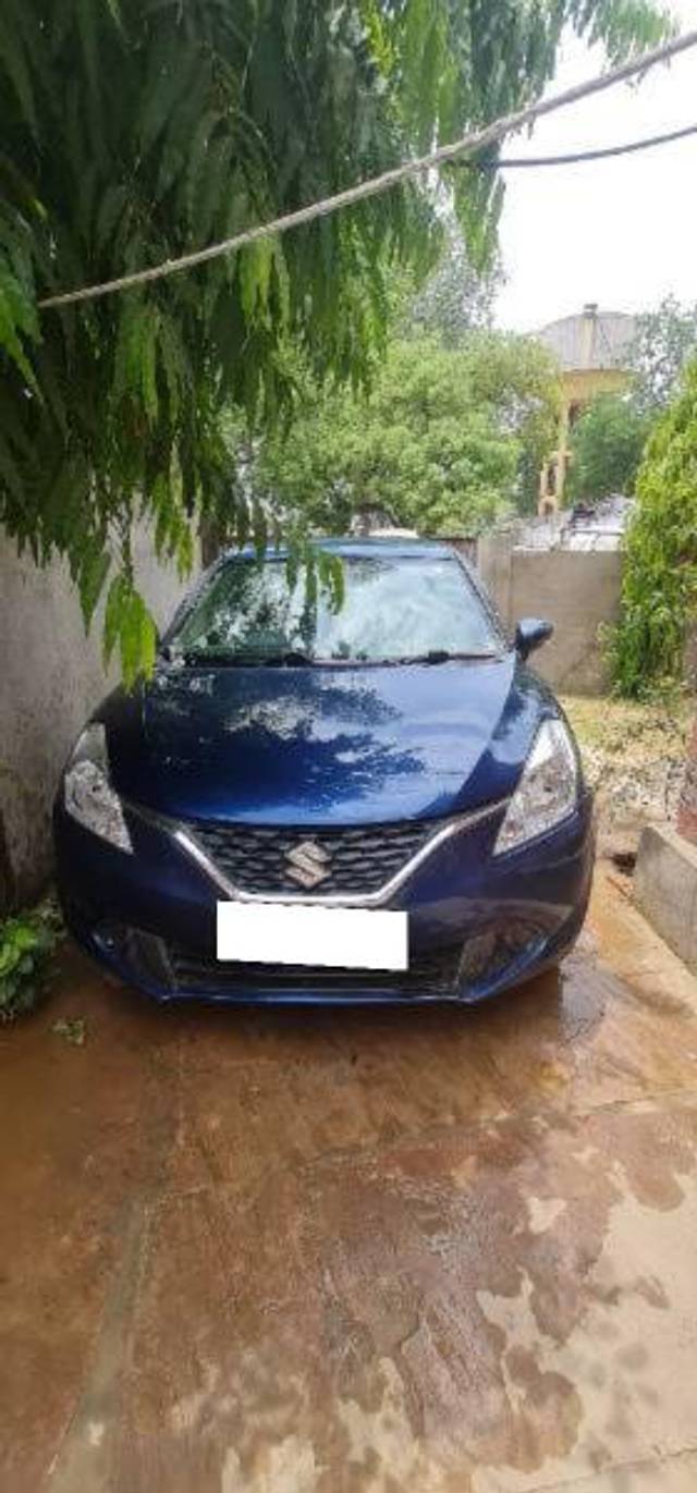 https://images10.gaadi.com/usedcar_image/4568628/original/processed_a3c5c9a1-9822-4a03-a18e-6f1d954a6381.jpg?imwidth=6400
