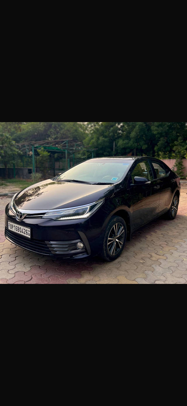 https://images10.gaadi.com/usedcar_image/4568677/original/processed_b118cdd3-7068-41ba-959f-76911ffaba8d.png?imwidth=6402