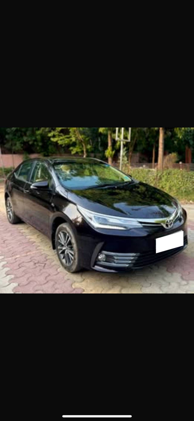 https://images10.gaadi.com/usedcar_image/4568677/original/processed_ffe97268-8026-4a81-8a21-076096ca56b4.png?imwidth=6400