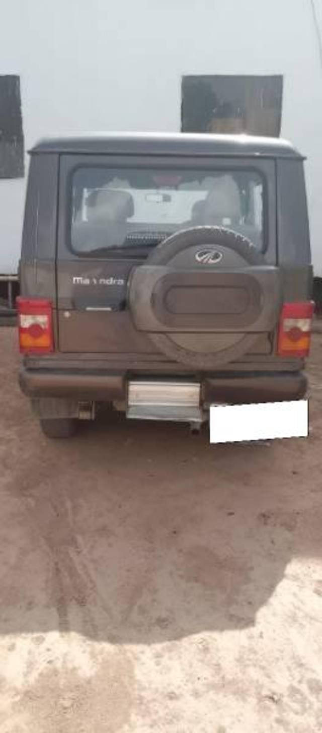 https://images10.gaadi.com/usedcar_image/4568679/original/processed_edab171c-97cb-45eb-97e7-c39a48eae35f.jpeg?imwidth=6401