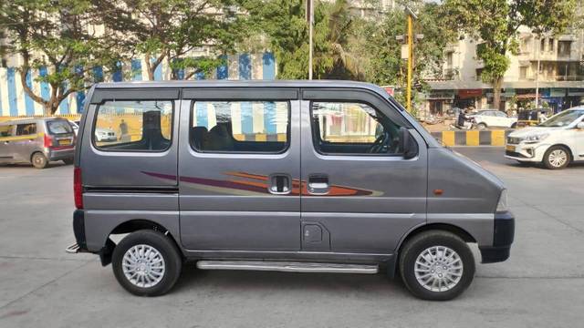 https://images10.gaadi.com/usedcar_image/4568768/original/processed_54e37b53926509ea7bacec52f64c9abc.jpg?imwidth=6401