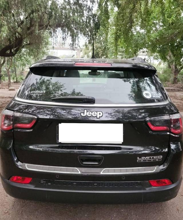 https://images10.gaadi.com/usedcar_image/4568803/original/processed_b0c74e7d4a51aaff9b6d10c7463b4b0e.jpg?imwidth=6402