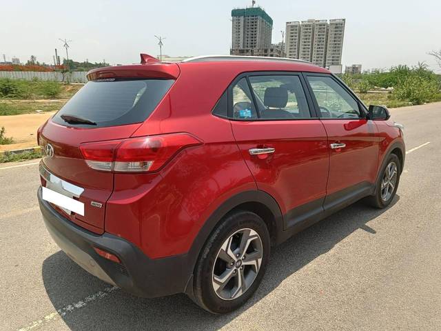 https://images10.gaadi.com/usedcar_image/4568819/original/processed_1997c8c8459f68d8882b818fb5719650.jpg?imwidth=6402