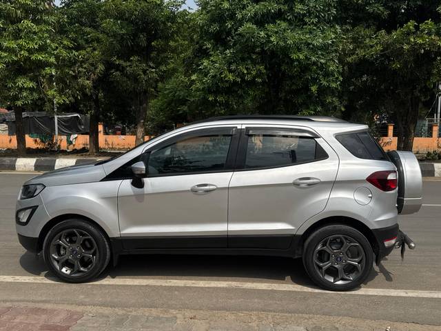 https://images10.gaadi.com/usedcar_image/4568824/original/0c8f2905cb6e5eea58f16d60ac05f5cd.jpg?imwidth=6401