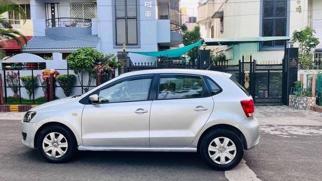 https://images10.gaadi.com/usedcar_image/4568875/original/processed_fb725506cc8888602169ef9f2bbc68a1.jpg?imwidth=6402