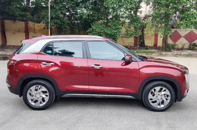 https://images10.gaadi.com/usedcar_image/4568882/original/ca589a0e311a0d2a5f7d0c538dd16c77.png?imwidth=6401