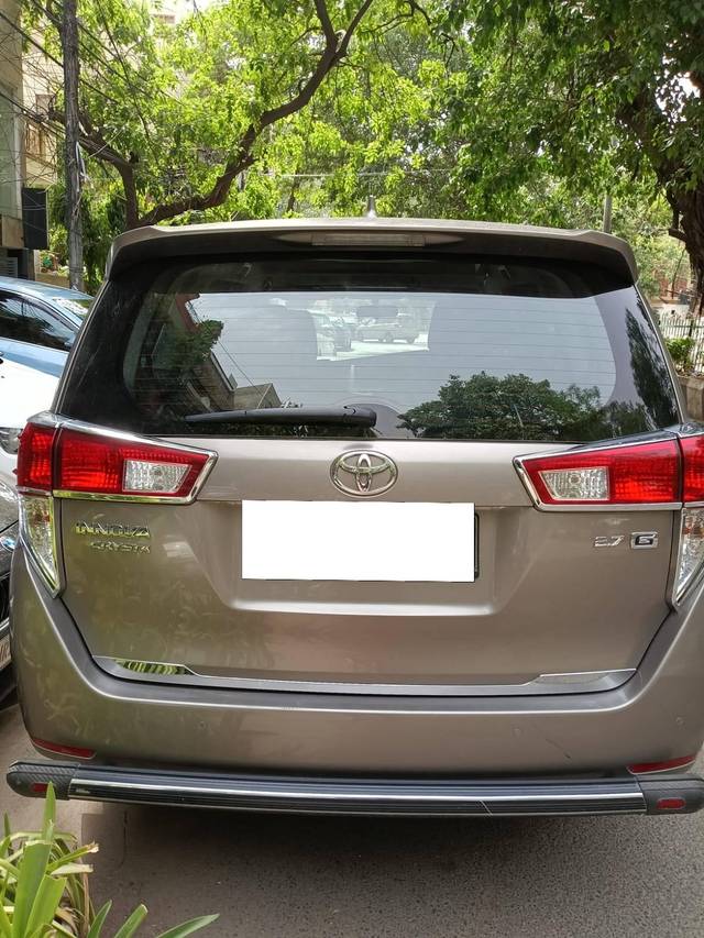 https://images10.gaadi.com/usedcar_image/4568917/original/processed_06a92e0efe93e41527e2bcb7b38fef2c.jpg?imwidth=6402