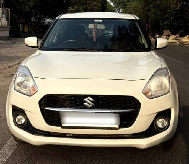 https://images10.gaadi.com/usedcar_image/4568919/original/processed_d6b2bcbf62272a2a88cbce78632dd558.jpg?imwidth=6400