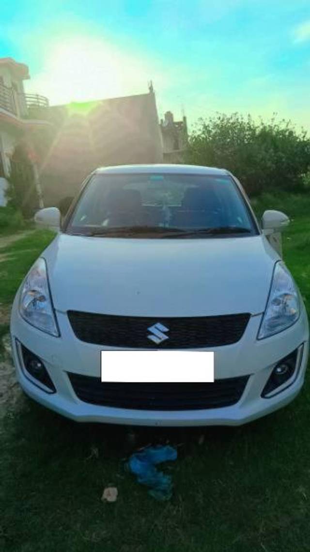 https://images10.gaadi.com/usedcar_image/4568966/original/processed_9045aea2-78d8-41d6-af8b-544d4ea56ebf.jpg?imwidth=6400