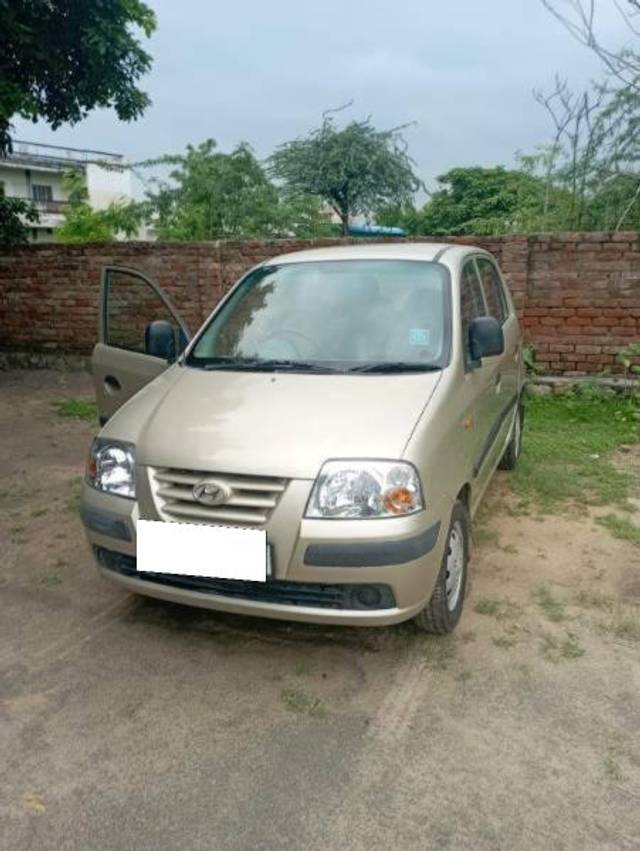 https://images10.gaadi.com/usedcar_image/4568976/original/processed_9e5ce4d3-568b-4758-b378-f6e73f8c82dd.jpg?imwidth=6401