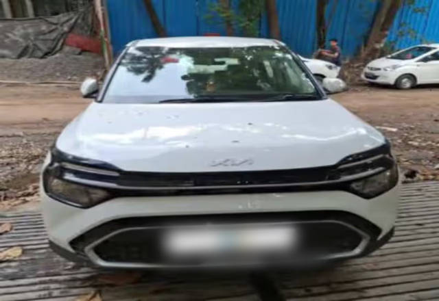 https://images10.gaadi.com/usedcar_image/4568999/original/3f406a84-4457-44f0-9684-576d8ac93a19.?imwidth=6400