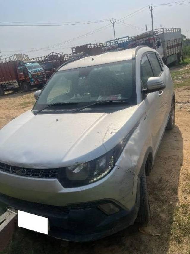 https://images10.gaadi.com/usedcar_image/4569000/original/processed_583a6f52-7772-4908-9aa3-a0a009a6e888.jpeg?imwidth=6400