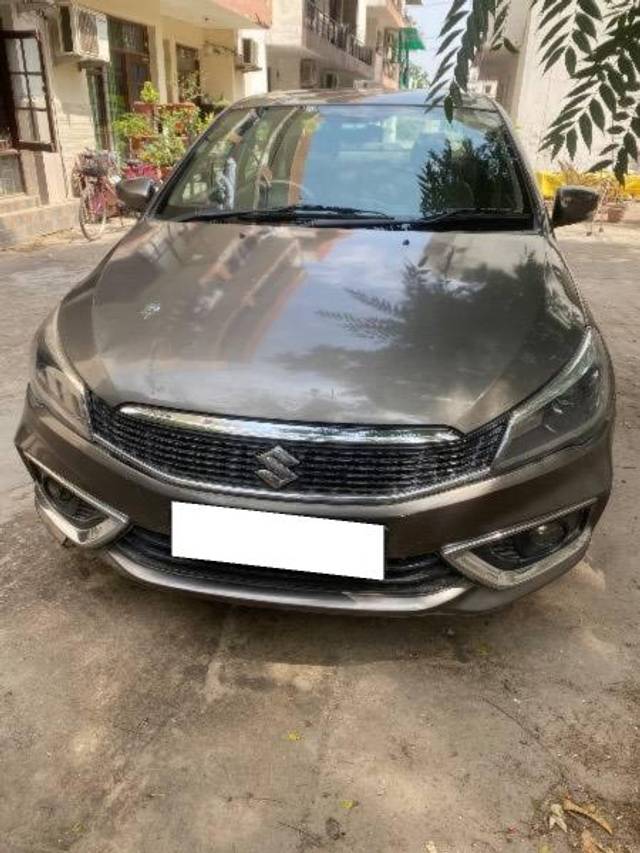 https://images10.gaadi.com/usedcar_image/4569028/original/processed_c0df4e96-877c-4827-8651-fdfd7952fb5a.jpeg?imwidth=6402