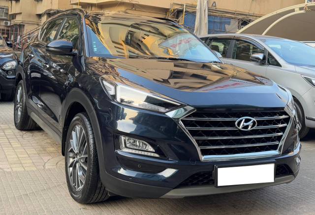 https://images10.gaadi.com/usedcar_image/4569029/original/processed_c1781e4bf4e0e663148109e4ac4029f7.jpg?imwidth=6400
