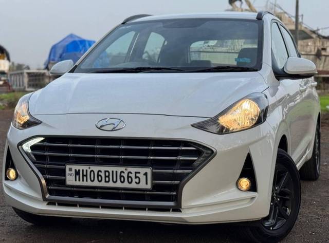 https://images10.gaadi.com/usedcar_image/4569031/original/processed_99d8eb3c7564e0d08ee7c1194eae4382.jpg?imwidth=6400
