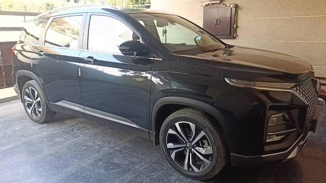 https://images10.gaadi.com/usedcar_image/4569039/original/processed_14a80f28-3a26-4bf4-b201-d4278908b982.jpeg?imwidth=6400