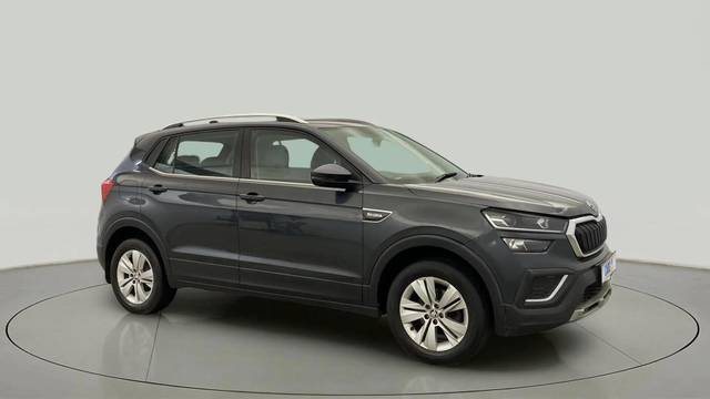 https://images10.gaadi.com/usedcar_image/4569045/original/04ce8c435b7cf93b6682b3a871580cdb.jpg?imwidth=6400