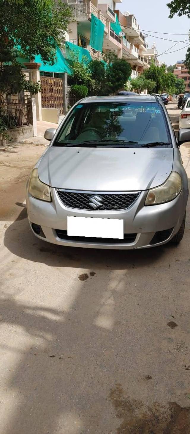 https://images10.gaadi.com/usedcar_image/4569079/original/processed_5964fc27-147c-45c6-9e3b-8bde85b1c773.jpg?imwidth=6402