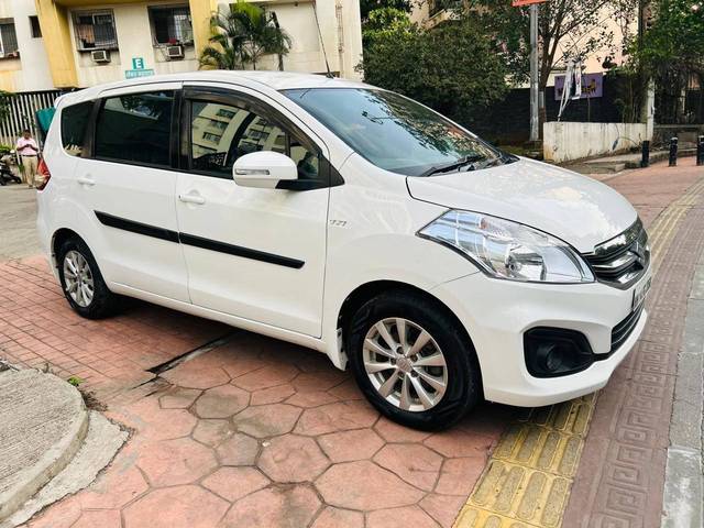 https://images10.gaadi.com/usedcar_image/4569103/original/processed_0c26fe7c7d1f656994925f52e88a0798.jpg?imwidth=6400