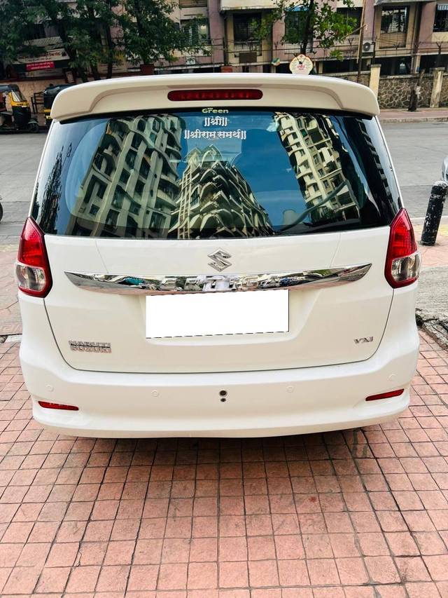 https://images10.gaadi.com/usedcar_image/4569103/original/processed_e8e8562717d6c2ed6974f220a7fb7ca0.jpg?imwidth=6402