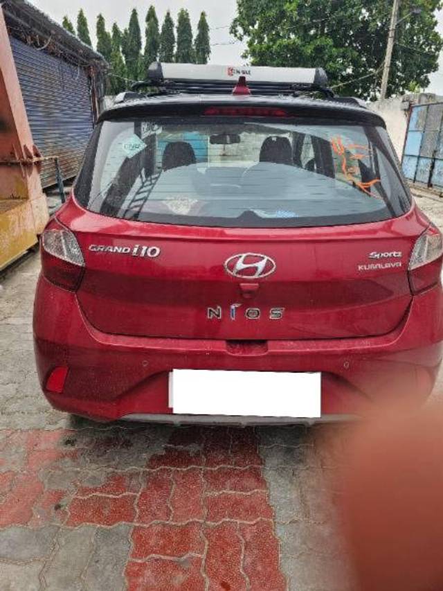 https://images10.gaadi.com/usedcar_image/4569107/original/processed_dd51c5a8-361e-44bf-ad9d-77738a379c9f.jpg?imwidth=6401