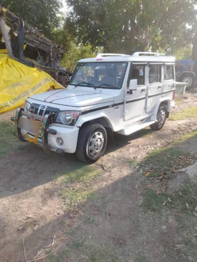 https://images10.gaadi.com/usedcar_image/4569118/original/processed_a31aeefd-0d29-4b00-a965-1a0e4162e849.jpg?imwidth=6400