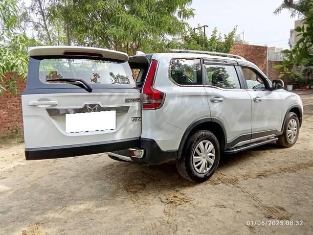 https://images10.gaadi.com/usedcar_image/4569122/original/processed_75150eea-e12c-4080-81b5-50d206c3303b.jpeg?imwidth=6401