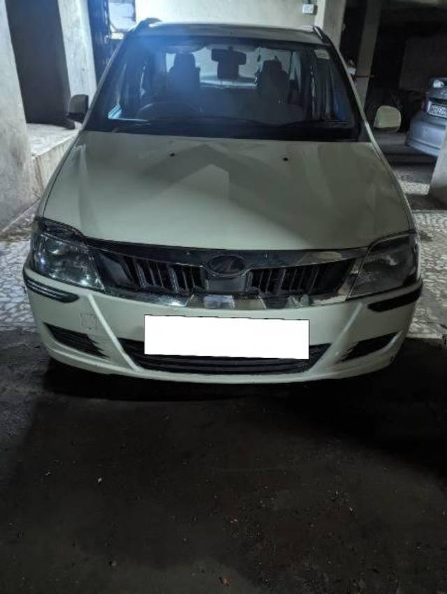 https://images10.gaadi.com/usedcar_image/4569124/original/processed_7a18ef90-3e63-41f8-8e53-b0c026c3be99.jpg?imwidth=6400
