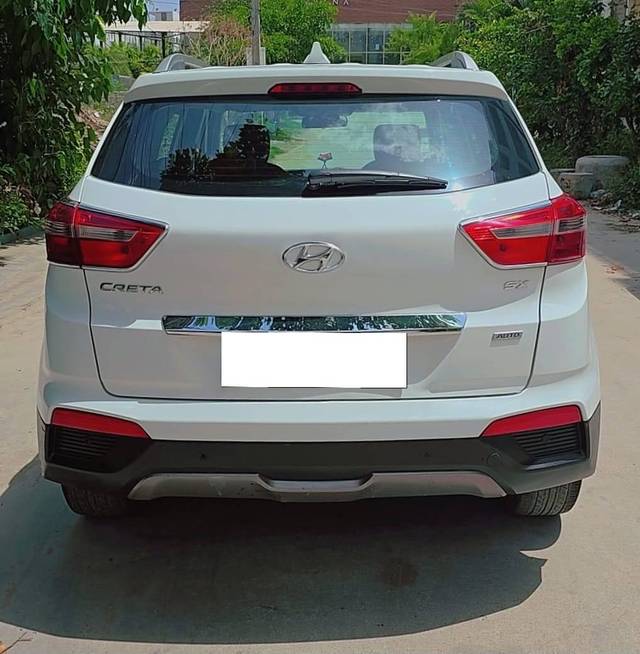 https://images10.gaadi.com/usedcar_image/4569164/original/processed_2e1f31790205438c41a859e9fc82ade2.jpg?imwidth=6401