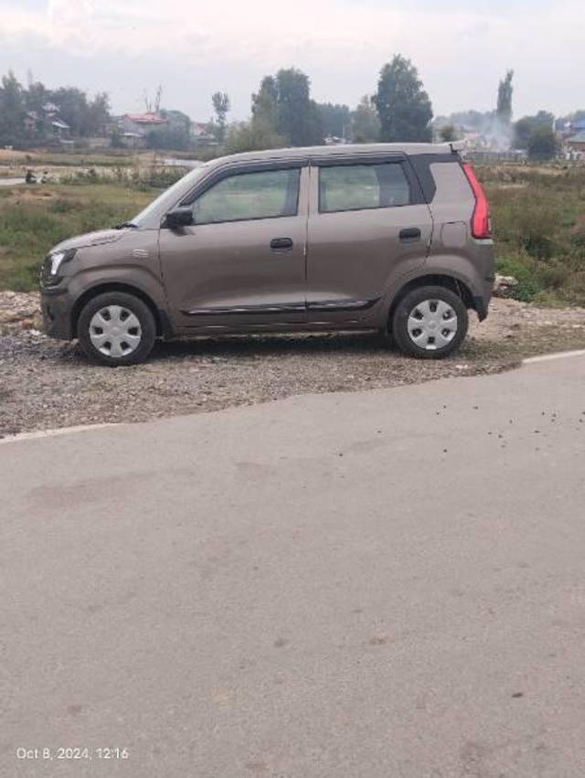https://images10.gaadi.com/usedcar_image/4569167/original/processed_d5fe6510-48b0-4e57-8ccc-8a9adf8ddaa5.jpg?imwidth=6402