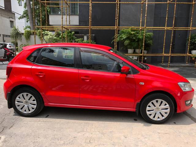 https://images10.gaadi.com/usedcar_image/4569169/original/cda63e4777177a6904eccc7307021bf4.jpg?imwidth=6401