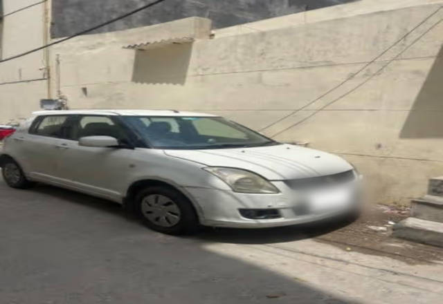 https://images10.gaadi.com/usedcar_image/4569202/original/09a16485-4b2c-4069-ad60-8c3289a6cd27.?imwidth=6400