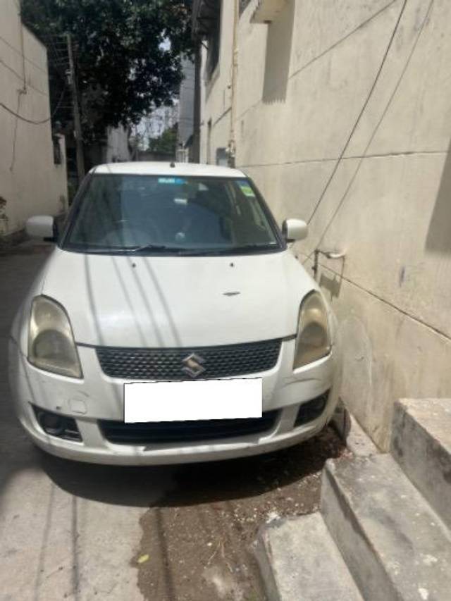 https://images10.gaadi.com/usedcar_image/4569202/original/processed_4dfee2ec-70c3-4c0c-8f4e-e057f89d850c.jpeg?imwidth=6402