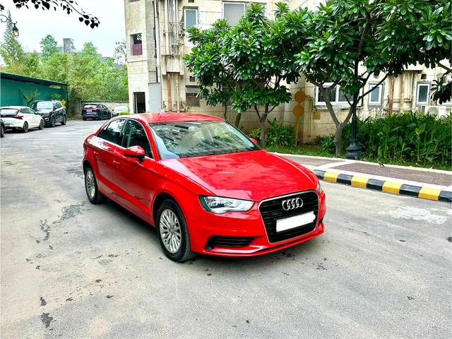 https://images10.gaadi.com/usedcar_image/4569325/original/4343572d6bb383f195b677ef6d46c6b2.jpg?imwidth=6400