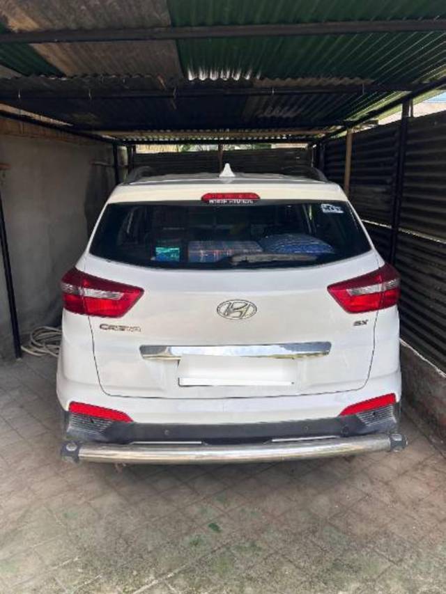 https://images10.gaadi.com/usedcar_image/4569358/original/processed_47826d81-8779-4feb-91e6-9f5117664fa9.jpg?imwidth=6400