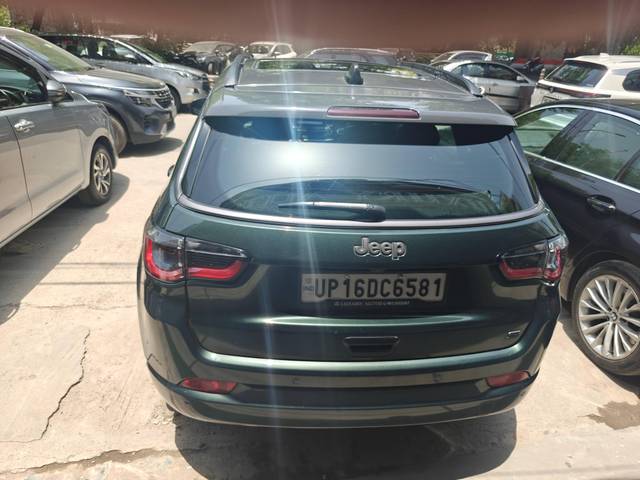 https://images10.gaadi.com/usedcar_image/4569411/original/processed_e285cf507773bbcf53fbe4da543237b9.jpg?imwidth=6401