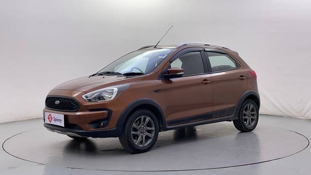 https://images10.gaadi.com/usedcar_image/4569482/original/74d83205d99f84dd28fc1b1eb289f8ce.JPG?imwidth=6400