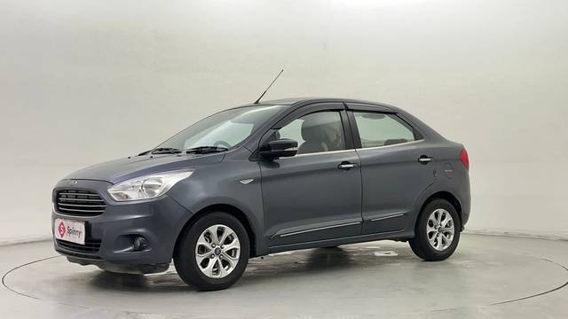 https://images10.gaadi.com/usedcar_image/4569493/original/6200f2b68b32d71f0c50560b59a68afb.JPG?imwidth=6400