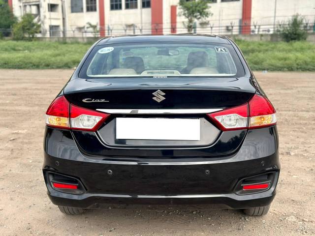 https://images10.gaadi.com/usedcar_image/4569511/original/processed_ecb63570-8fed-44bf-af9c-032242d233a0.jpg?imwidth=6400