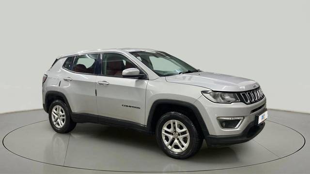 https://images10.gaadi.com/usedcar_image/4569524/original/e156a947c0feb3bc9ecf8aff48dd85c7.jpg?imwidth=6400