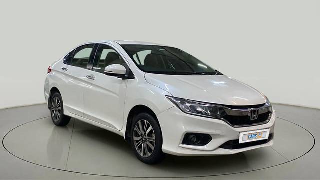https://images10.gaadi.com/usedcar_image/4569527/original/69e44cd01ae6c34d3e24165e22021ad9.jpg?imwidth=6400