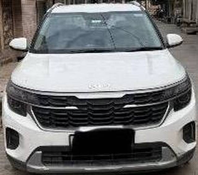 https://images10.gaadi.com/usedcar_image/4569532/original/processed_a60fa13b-1dde-435a-9337-cb6d67053b61.jpeg?imwidth=6400