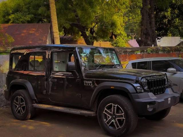 https://images10.gaadi.com/usedcar_image/4569542/original/processed_b5d10de5-b03d-4355-be1e-3d5a1f639d4a.jpeg?imwidth=6400